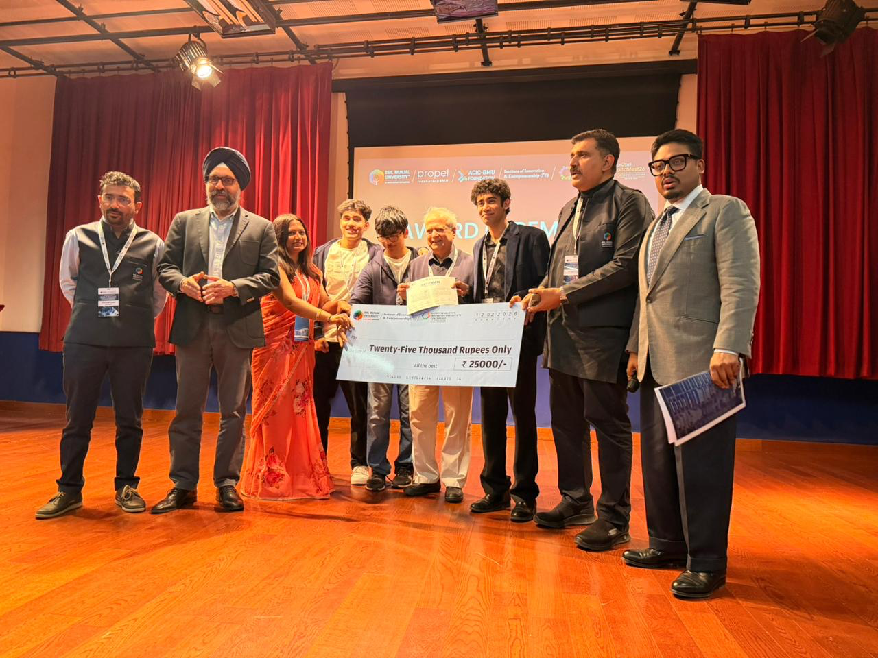 BMU University ₹25,000 prize